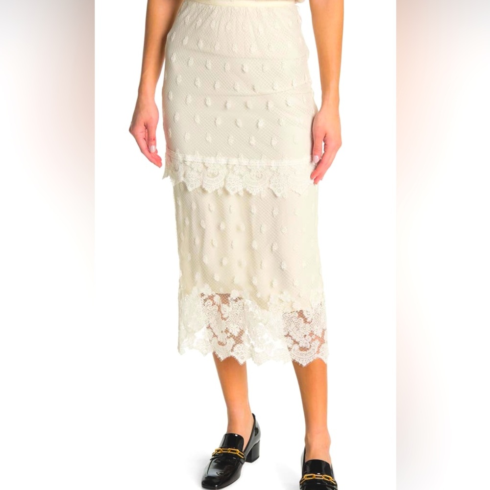 Burberry Tiered Lace Skirt
